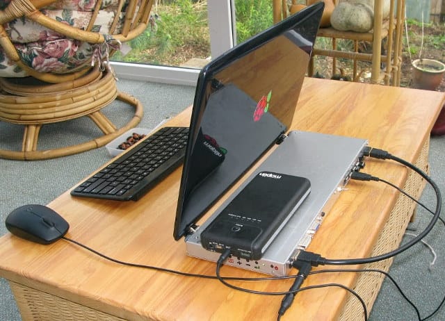 Самодельный ноутбук. Моноблок из ноутбука. Самодельный корпус для ноутбука. Корпус для монитора.