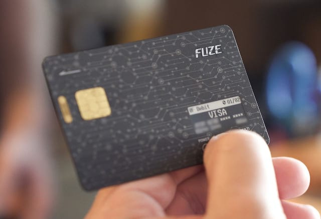 FUZE-Bluetooth-Credit-Card