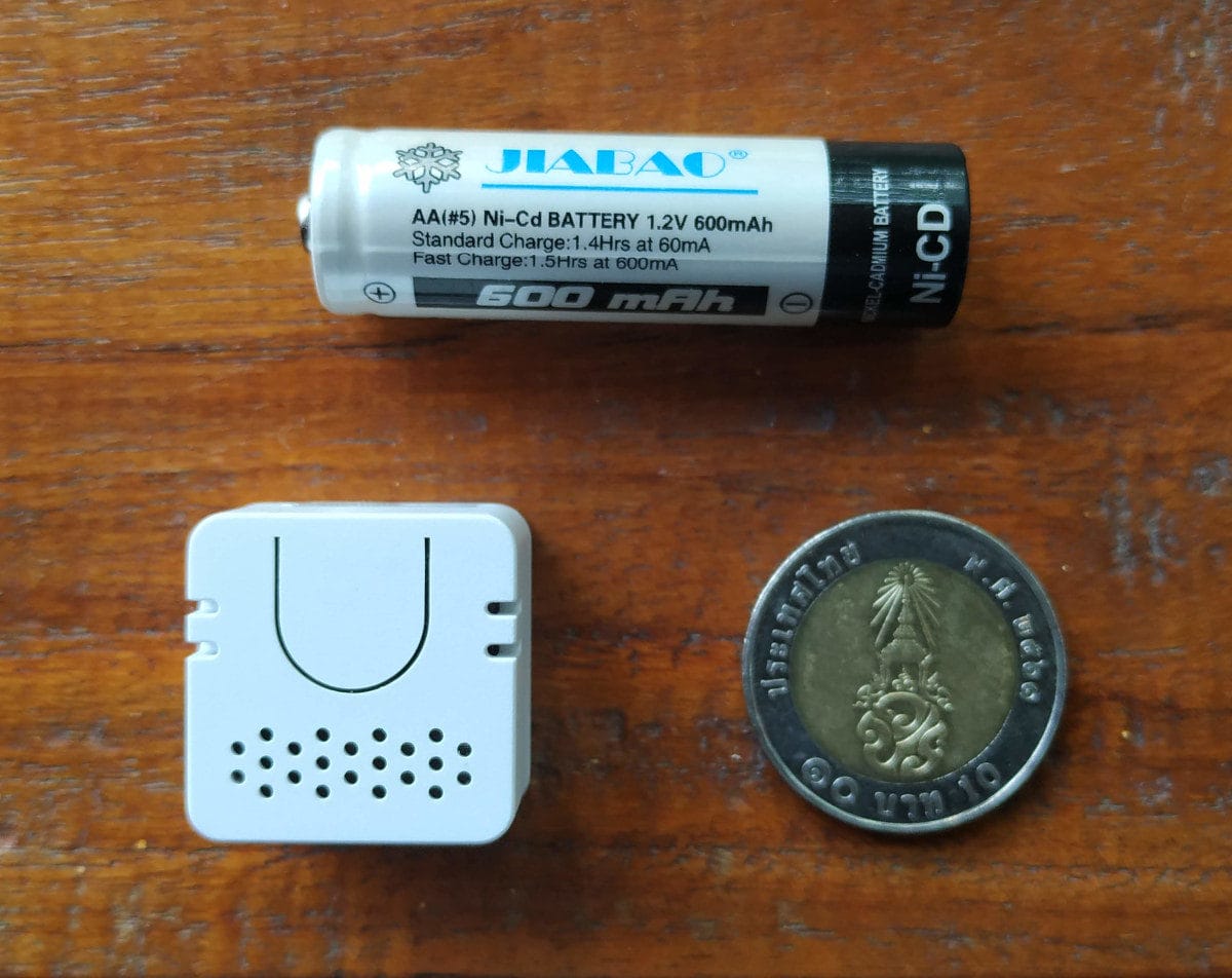 Coin-Sized Bluetooth Speaker
