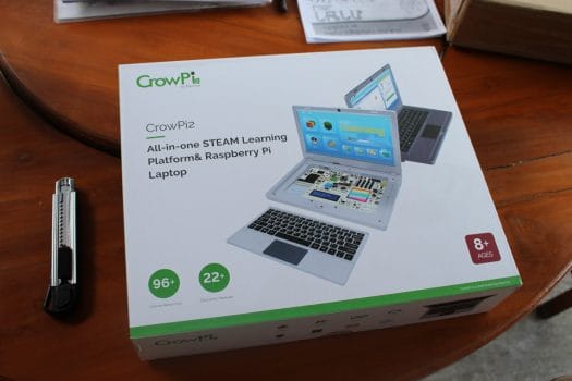 CrowPi2 all-in-one STEAM-Learning-Platform Raspberry Pi Laptop