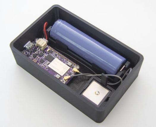nRF9160 Feather Cellular GPS Tracker