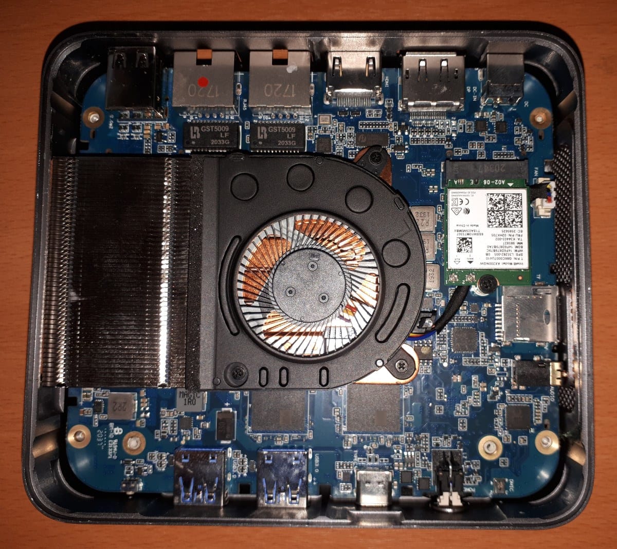 MINISFORUM X35G review - An Intel Core i3-1005G1 Mini PC tested