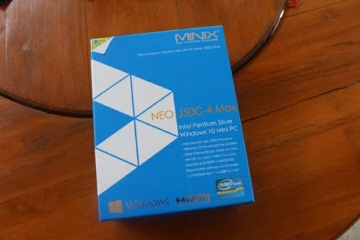 MINIX mini PC package