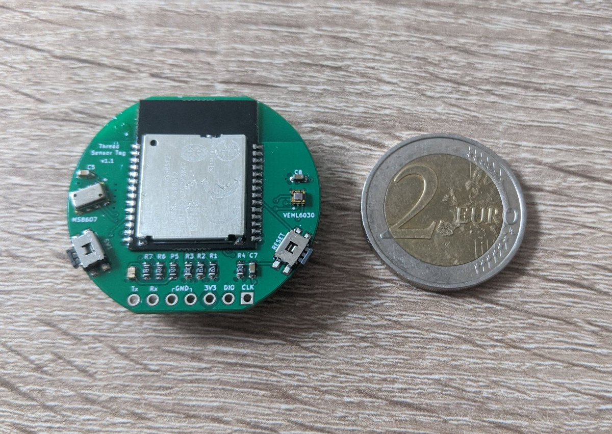 Coin cell-powered OpenThread sensor board can send data every 20 ...