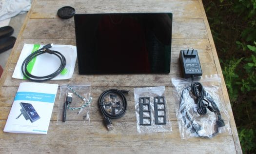 Raspberry Pi Touchscreen Display accessories