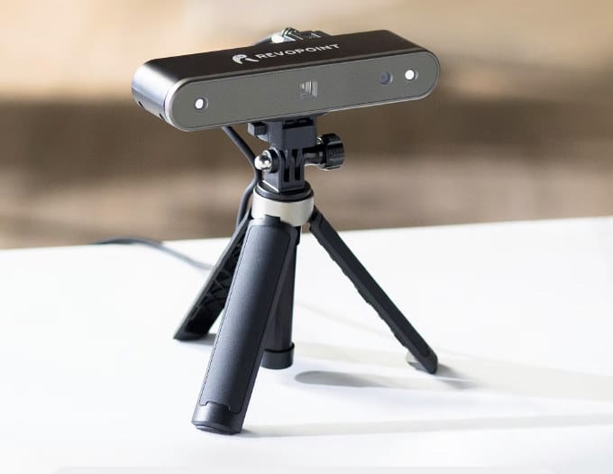 Revopoint POP 2 - A color 3D scanner with 0.1mm accuracy 