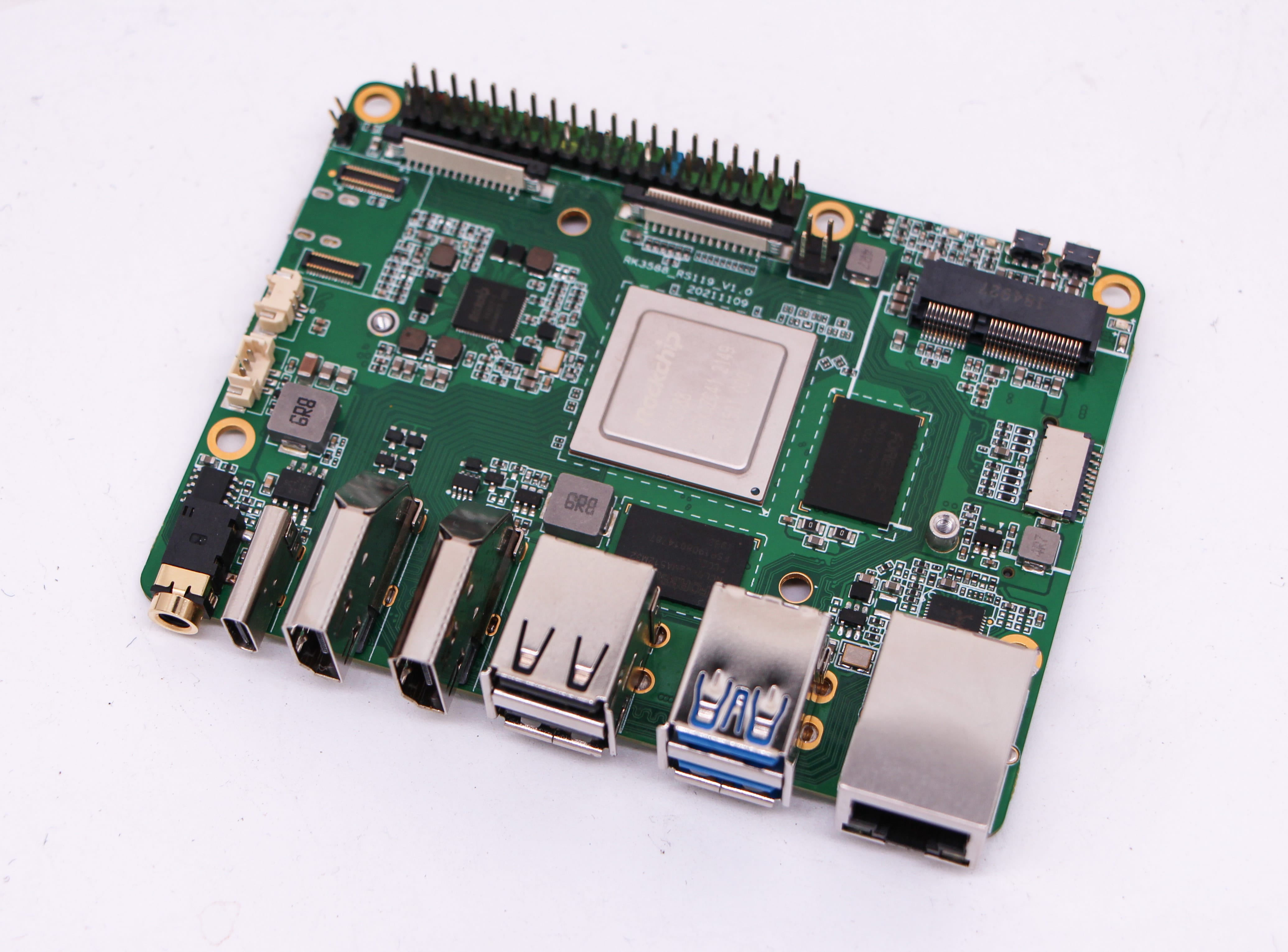 ROCK 5 Model B: A Robust ARM Desktop Level SBC