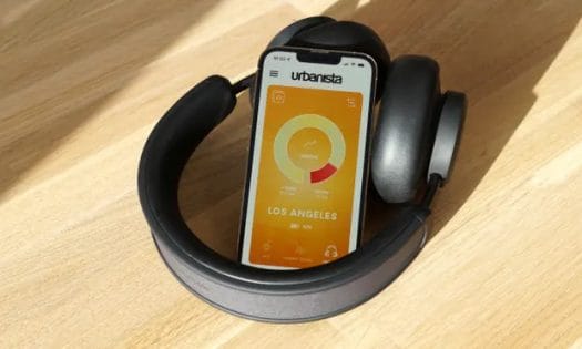 Ubanista-solar-powered-headset-app