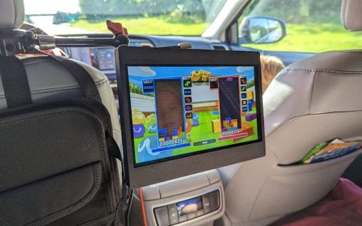 DIY AIO PC mounted in car