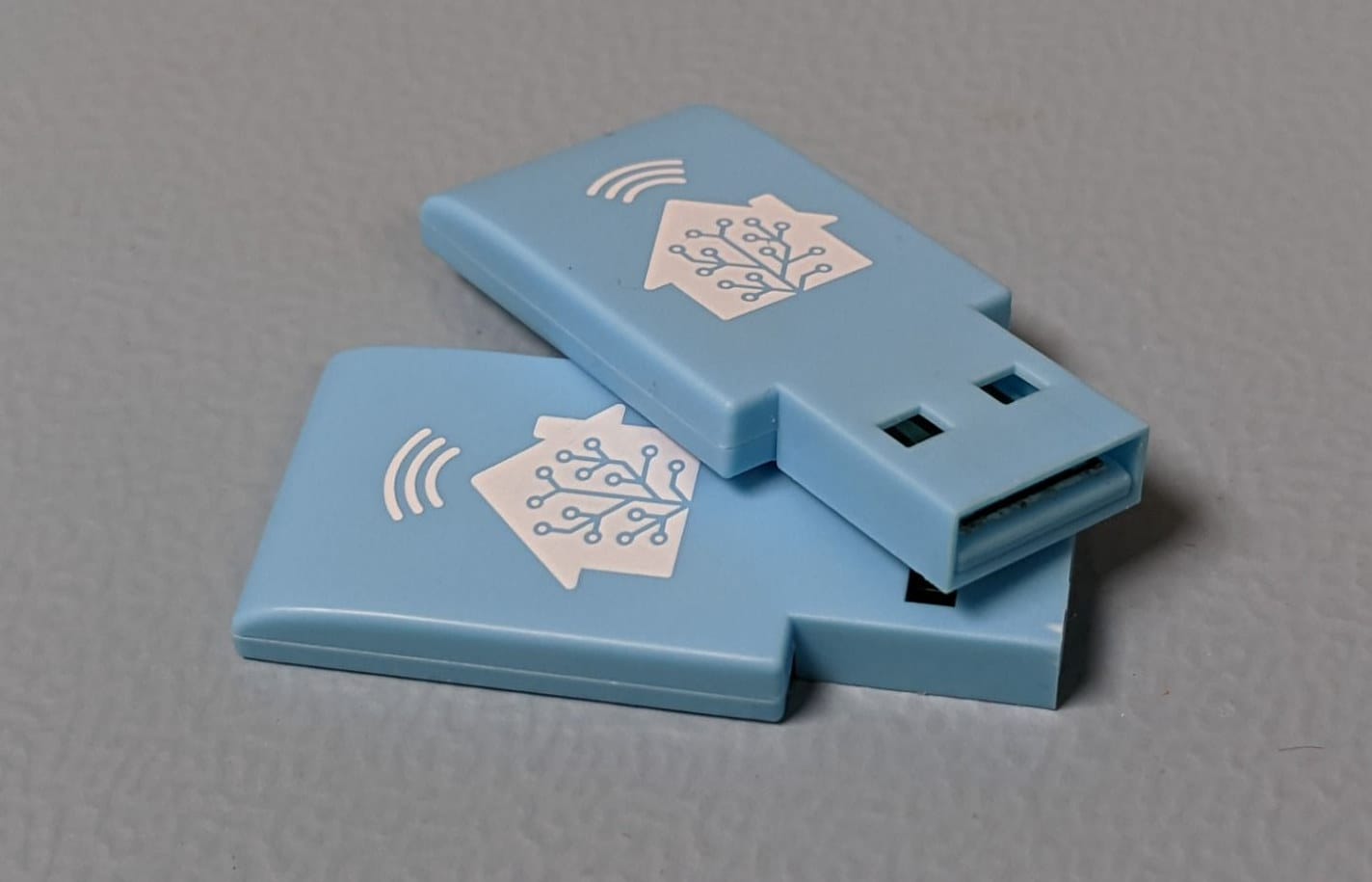 pakistanske Permanent bibliotek Home Assistant launches SkyConnect USB stick with Zigbee, Thread, Matter  support - CNX Software