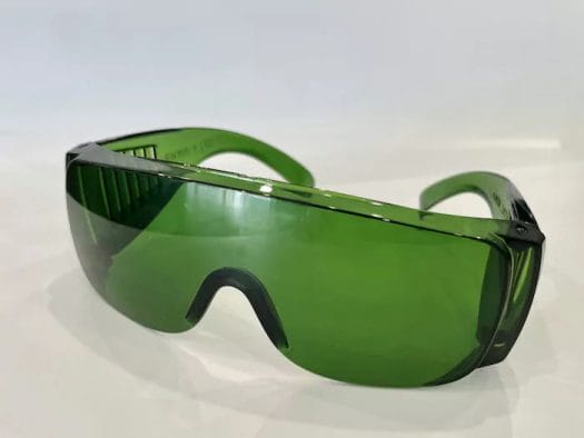 Laser safety goggles