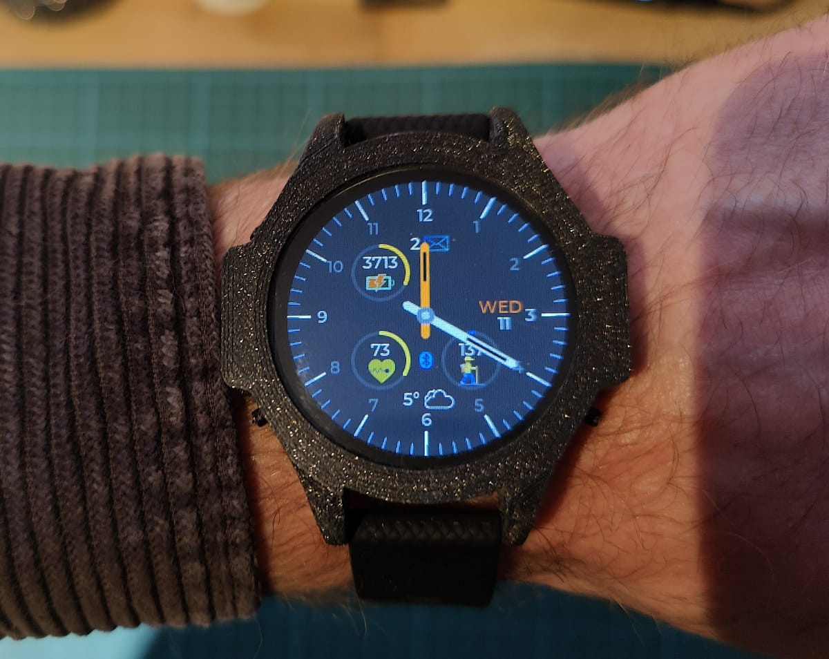 ZSWatch open-source hardware nRF52833 smartwatch