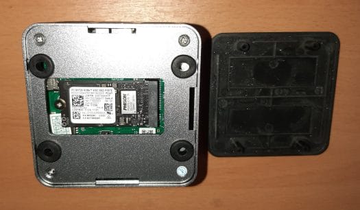 iKOOLCORE R1 NVMe SSD