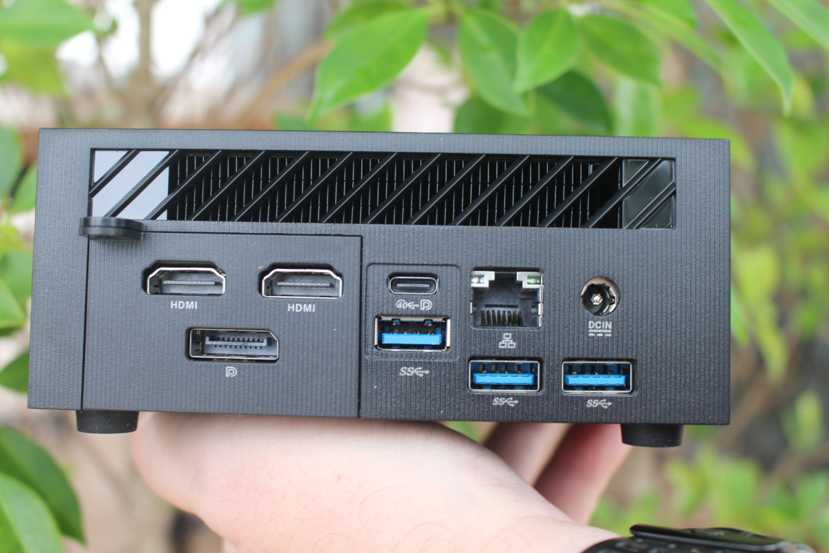 GEEKOM AS 6 mini PC review - pintsized PC packs a punch - The Gadgeteer
