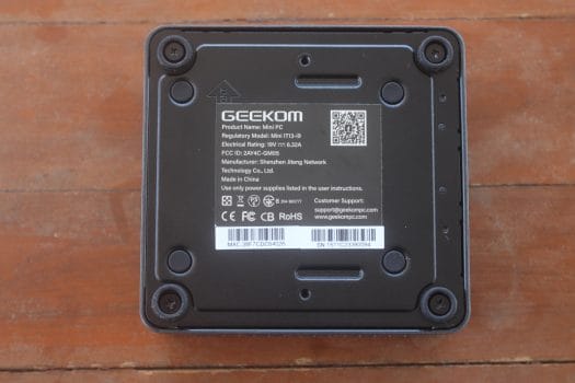 Tapa inferior GEEKOM MINI IT13-i9