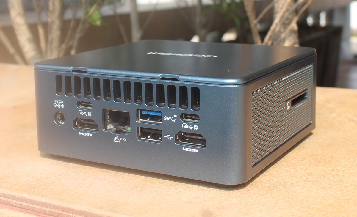 GEEKOM Mini IT12 Core i7-12650H mini PC review - Part 1: unboxing,  teardown, and first boot - CNX Software