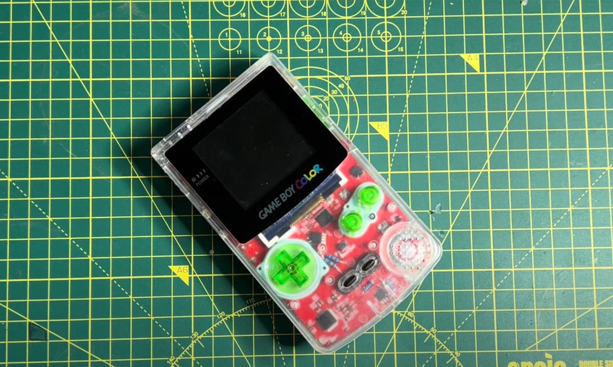ReBoi Raspberry Pi in a GameBoy